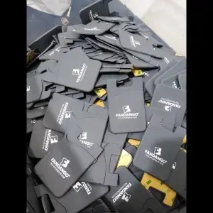 tarjetero celular personalizado Fandango