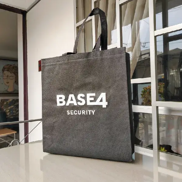base-4-bolsa-ecologica-notex-plana-1-01_1_11zon BOLSA FUELLE 37 X 34 X 9 – BASE4 - Image 1