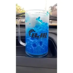 Jarro Mug Frosty BJR con gel refrigerante para bebidas frías