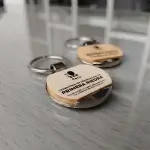 Llavero 5796 DXN elegante promocional de madera natural