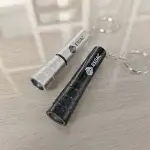Llavero linterna LED personalizado para ESSAC – detalle del producto