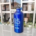 Tomatodo metalico 500C-1 de 560 ml con tapa negra Total Import