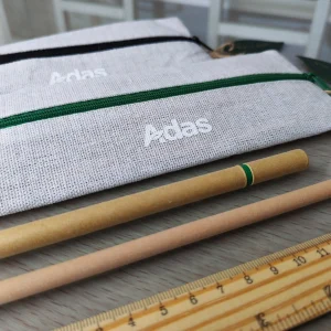 cartuchera con cierre RGPW-089 personalizada estudio central 25