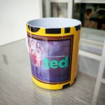 taza publicitaria sublimada 11 oz con diseño corporativo Universal Plus